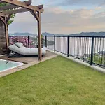 Sjoutsikt, Jacuzzi Og Solfylt برغن