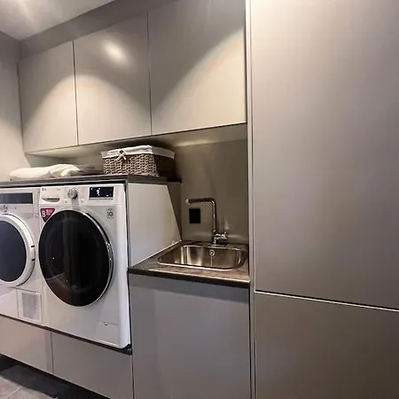 Appartement Sjoutsikt, Jacuzzi Og Solfylt Bergen