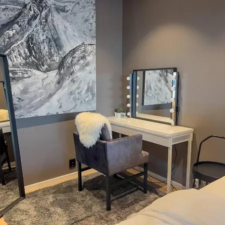 Sjoutsikt, Jacuzzi Og Solfylt * Μπέργκεν