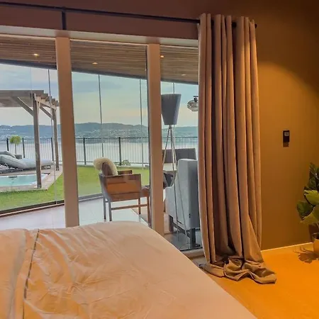 Sjoutsikt, Jacuzzi Og Solfylt Apartman Bergen